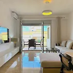 Silver Pearl, Luxury Sea View