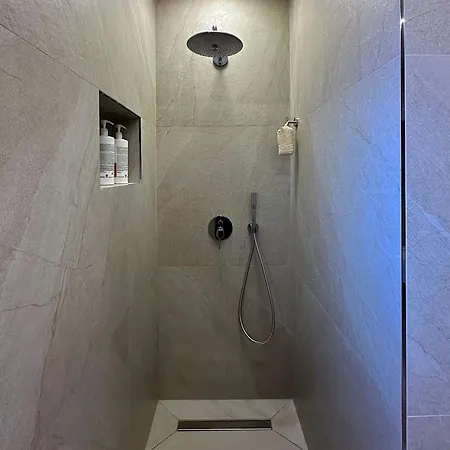 Silver Pearl, Luxury Sea View Apartment