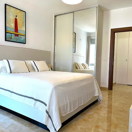Διαμέρισμα Silver Pearl, Luxury Sea View Σαράντα