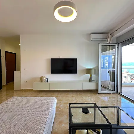 Silver Pearl, Luxury Sea View