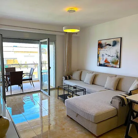 Διαμέρισμα Silver Pearl, Luxury Sea View Σαράντα
