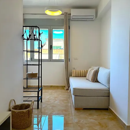 Silver Pearl, Luxury Sea View
